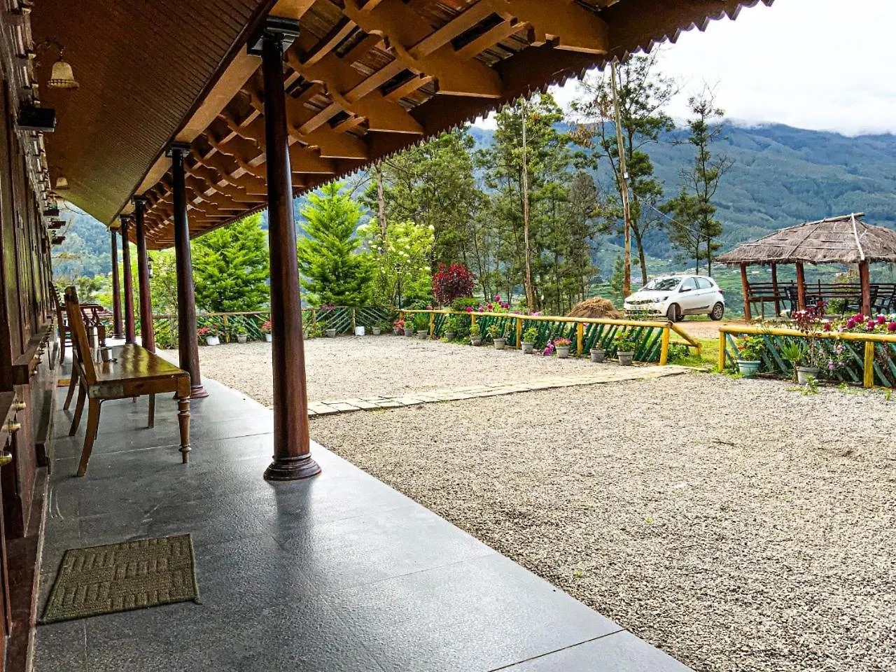 Nature Castle -Traditional Villa,Vattavada Kottakamboor Indien